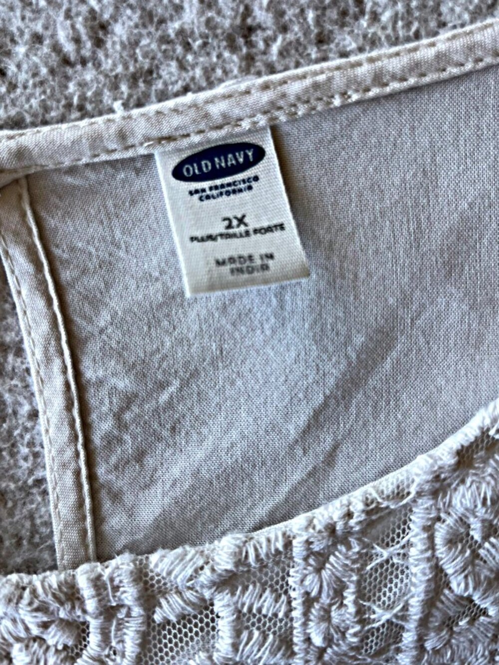 Old Navy 2X Ivory Lace Front Sleeveless Top Plus Size - Picture 6 of 7